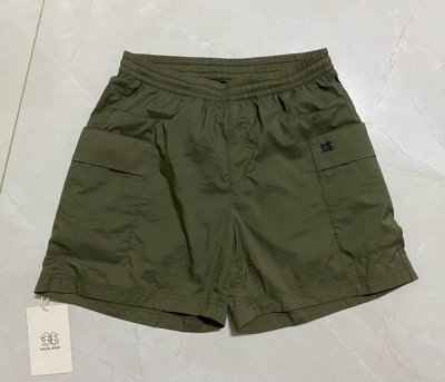 可隆短裤 定制面料防晒防泼水 灰蓝色卡其绿 建议搭配咱家同款的上衣成套入 短裤尺寸 Ｓ腰围68臀围100裤长38110斤以下 M腰围72臀围104裤长39120