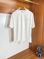 P210Miumiu 2025春夏新品 三标齐全 圆领纯棉短袖T恤 好货不用过多介绍 看细节 专柜码数：M-Xxxl 175 140建议L
