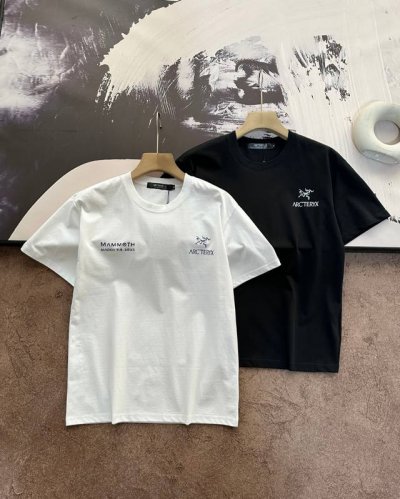 联名款 Arc'teryx & Mammut 始祖鸟&猛犸象联名款25Ss夏新款短袖T恤 男女同款 双面液氨面料升级，采用日本液氨丝光工艺双面处理 液氨技术能使