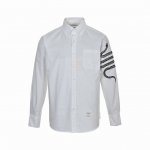 Thom Browne 汤姆布朗 25Ss 蛇年限定手臂四杠衬衫 衣身为定制16S双纱牛津纺，纽扣采用珍贵的贝壳扣，成衣水洗微做皱处理， Size:0-4