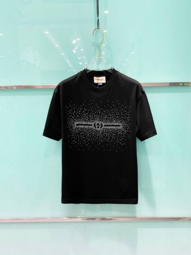 新品 Gucci男士时装款圆领短袖T恤，贸易公司洋行货，高级限定款，25年春夏新品，明星级人气单品！ 客供埃及进口顶级面料，甄选尼罗河区域光照极好的上等棉花原料