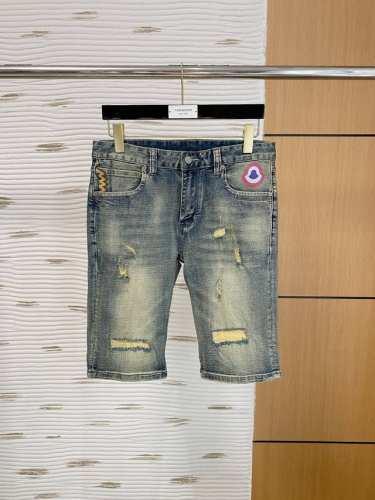 蒙口 新品 高端独家发售 25Ss四季款超燃炸街系列之最牛仔短裤 独家隆重推出 原版定制高端品质面料 定制五金版型修身剪裁 面料带弹力 微弹上身舒适度超高 必爆