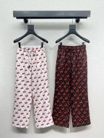 l家樱桃印花长裤 低调又时髦 版型百搭不挑人 都可驾驭 百搭又帅气 高品质 两色 尺码Sml