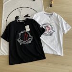 主图+细节 品质短袖推荐Moncler 蒙口两色红蓝白黑拼色立体大标刺绣标情侣款短袖T恤 Moncler蒙口短袖T恤的价格p其实蛮有优势的 去过专柜的应该都知道