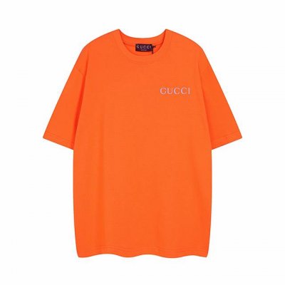 全年有货不下架 #Gucci古驰#2025早春系列，官方原版,定制32支双纱纯棉面料，克重260G，手感松软细腻又比一般棉布料扎实，舒适透气不易变形，采用进口纳