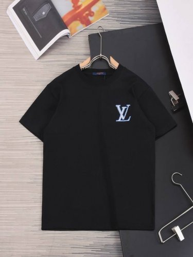 LV 甄选260克定制面料 顶级品质 定制工艺 前后绣花工艺 男女同款 尺码 S M L Xl Xxl 五个码 颜色 黑色 白色