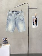 armani阿玛尼独家专供新款 休闲牛仔短裤高端版本！专柜定制面料 透气舒适度高，细节无可挑剔，品牌元素设计理念，体现高品质。Logo图案，手感细腻柔软！呈现休