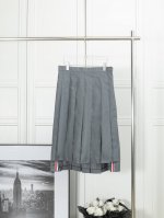 原单狠货 最高版本 2 天出货 thom Browne:基础开叉长裙 1:1 原版定制面料 辅料 颜色: 灰色 藏青色 尺码 0123 码