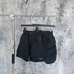 7007 挂拍 欧克利 Oakley 夏季蕞值得期待的短裤之一自留的款推荐给大家 拆版定织梭织面料十四宫格面料径向50支双股20支环纺整体密度高# 版型为宽松的