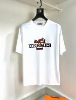 P220 Hermes 爱马仕 最大可穿210斤顶级圆领休闲短袖高级定制百搭款式 任何人都可以轻松驾驭 面料全订制工艺 胸前奢华经典品牌最新Logo设计，非常显