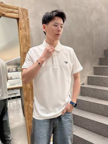阿玛尼 高端货商务 白领 单位人士必入单品！ 休闲商务翻领短袖，科技面料，体感非常棒，手感顺滑质感很棒！弹性好，无任何束缚感，面料自带透气网孔，吸湿排汗，速干保