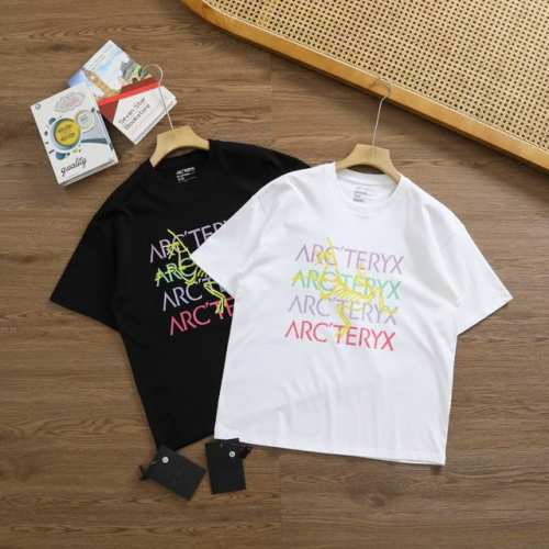 品牌：始祖鸟 Arcteryx 尺码：M-L-Xl-Xxl-Xxxl 颜色：白色-黑色 类型：男士运动速干T恤 材质：230克运动户外科技棉 领型：落肩款圆领