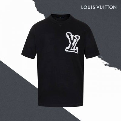 款号Sl174 lv路易威登前后胸口大标针织短袖 男女同款 三标齐全 区别市场通货 随意对比 采用精棉编织纱线380克毛织面料 前后进口机批满印细节编制而成 颜