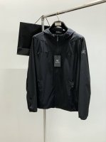 arcteryx 始祖鸟，2025春季Aw新品，时尚休闲连帽外套，专柜同步有售，原单狠货，进口原版面料，工艺极度复杂，视觉相当雅致时髦，高贵而优雅，从主体面料到