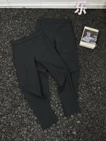 海丽汉森Helly Hansen25春夏情侣款日常休闲弹力舒适梭织长裤 情侣出行，想要穿搭默契又不失个性？海丽汉森25春夏情侣款梭织长裤是你的不二之选。它将北欧