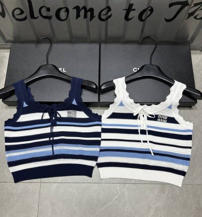 新品上线 款号: 7# #Niu条纹绑带背心实拍图