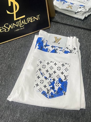 oc-698 Louis Vuitton 路易威登 Lv水洗高级蓝渐变老花Logo牛仔裤 原色酵母水洗工艺 精选重磅丹宁牛仔面料 纯棉 舒适亲肤 原版五金辅料配