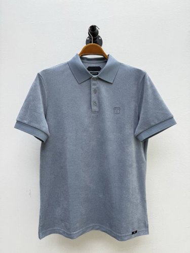 tf 毛巾棉徽标刺绣polo衫 代工厂p出品 春夏系列 胸口饰有经典品牌徽标刺绣 刺绣选用与服饰同色系的纱线 远观似纹路 近看方显标识 契合品牌 低调中见身份