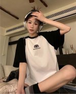 balenciaga巴黎世家 纯棉双纱高克重直筒锁扣印花撞色插肩袖T恤短袖情侣款 color: 黑白色 Size: M-Xl m 胸围110 衣长72 Cm l