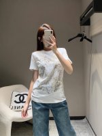 Dio* 25Ss早春新款 印花圆领短袖T恤丨独家高版出品 定制Yb斜纹全棉材质 透气舒适 质感十足 宽松短袖T恤裁剪 凸显品牌格调 采用克重纯棉制成 略带有弹