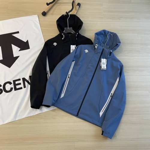 主图250 加绒外套Descent 迪桑特秋冬季软壳加绒连帽软壳冲锋衣外套上衣 官网同步发售，全方面压胶加激光切割技术，加绒保暖迪桑特冲锋衣，正宗的高端货，激光