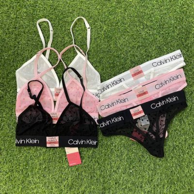 套 款号Ys07 贴身衣物非质量问题不退不换 Calvin Klein Ck背心内衣新款情人节限定蕾丝运动套装 尺码：S M L 颜色：黑色 白色 粉色 拆卸胸