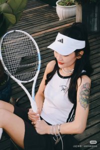 新款 上新 Adidas阿迪丝带绣小标女款运动瑜伽聚拢无钢圈内衣背心 此款阿迪达斯运动背心肩带加宽设计无勒痕防滑落，网面透气孔设计排汗性更强更舒适，全罩杯设计，
