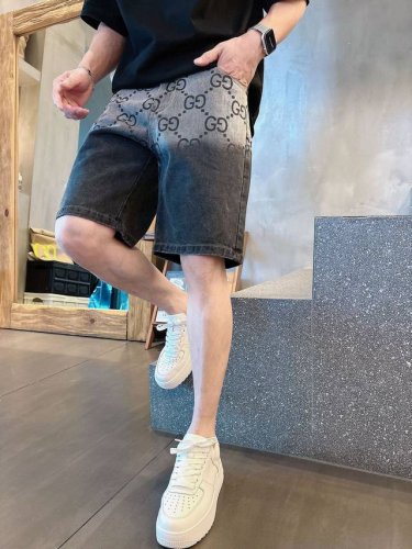 古奇 2025新品 原单牛仔短裤 原版重工打造 品牌经典Logo设计 三标齐全 原版五金辅料 专柜定制牛仔面料 完全对版专柜 欢迎专柜试穿后再购买 好货不怕比