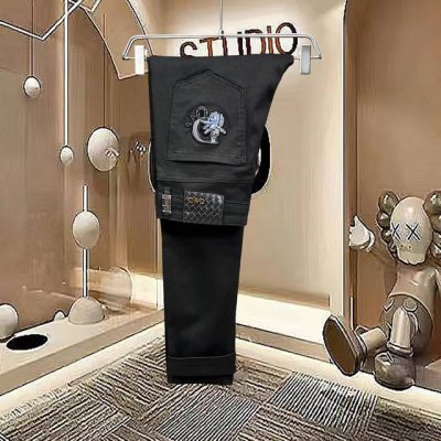 主推.长期有货 迪奥 高品质 2025春夏官网高端新品原单少数帅爆牛仔裤，百分百原单 百搭神器！今年最新流行的风格设计款式，采用进口棉花制作成的单宁布，上身舒适