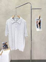 Celine赛琳独家专供新款原单男士休闲短袖 高端定制 高端版本 时尚百搭爆款进口面料 手感超柔软细腻 穿着亲肤舒适 高端精品 代工厂p精细做工 上身非常赞 男