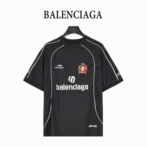 balenciaga 巴黎世家 25Ss 曼联联名足球10号刺绣印花短袖T恤 面料采用 G巴黎专用球衣速干面料 高克重1比1高密罗纹 前后幅采用进口胶浆丝网印花