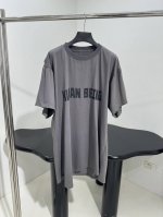 25新品Fashion廓形T恤 定制定染复古平纹针织面料 正面饰以Human艺术作品印花 拔印 春夏款袖子做了改变→堆堆娃娃袖 设计整体更有公主风 水洗褪色效果