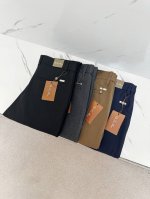 男士商务休闲时装款西裤# 此款无疑是最精致最高级的存在非常显气质的一款西装裤 也是日常工作休闲必备的百搭裤装 修身直筒版型裁剪 穿着亮眼时髦减龄 游走在休闲与商