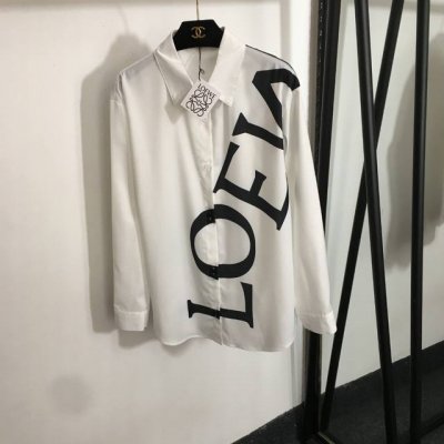 款号20252036 Loew*新款 大Logo字母印花长袖衬衣，白色，粉色，橘红色，绿色，Sml， M码；肩宽48，胸围110，袖长56，衣长71