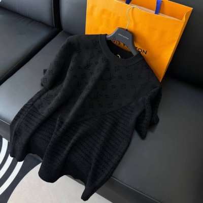 顶级版本款号：D264 Louis Vuitton -Lv25Ss早春系列老花条纹提花黑色针织短袖 圆领针织融汇Monogram 元素与天鹅绒般柔滑的横向条纹