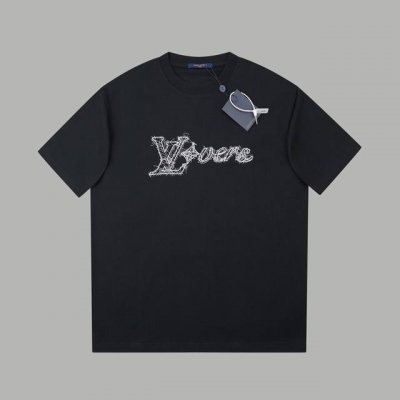 LV 25Ss早春新款 字母Logo刺绣短袖 轻奢主义 男女日常通勤穿搭必备单品 正确版本 欢迎对比 详细特征 320克 % 纯棉双纱汗布面料 同缸定染特种加粗