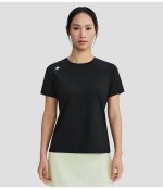 原单速干女瑜伽T恤 速干短袖 尺码S-Xl 颜色 黑色 白色 粉 女款 高版本高品质Descente迪桑特女款三色齐发短袖圆领T恤 全身做了裁剪拼接 做工超级复