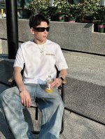 Miu25Ss春夏新款平纹针织棉布基础圆领短Tee，男女同款立体字母标识胶印休闲直筒短袖T恤衫！贸易公司渠道稀出，领先官网发售！Miu新款T恤从面料的选择到设计