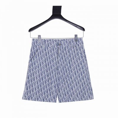 款号Y746 Dior 迪奥 浅蓝提花牛仔短裤 对版色定纱、通体拔染工艺、定位剪裁、对花缝纫、五金配件点缀、辅料配套！全件采用100%定染纯棉材质牛仔布精心制作