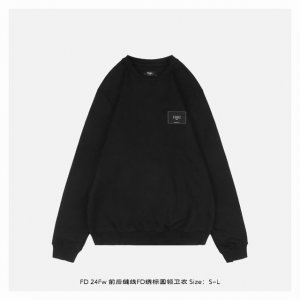 本地自取：340 fendi/芬迪 24Fw 前后缝线Fd绣标圆领卫衣 面料40支精梳棉双卫衣抓绒内里300克，32支双纱拉架2×2罗纹430克，独家对版定织定