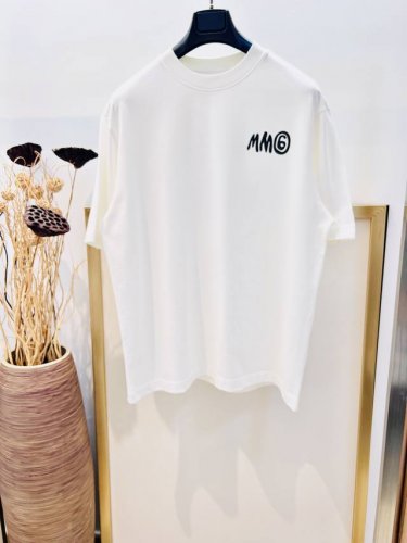 Size：S M L Xl 黑白两色 男女同款197536374260060091 Maison Margiela 马吉拉蛇年新春限定款半袖T恤 重磅纯棉休闲百