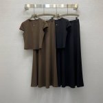 va*25Ss 精致圆领金属扣点缀短款上衣半裙套装，高级面料，颜色:图片2色，面料：精纺棉面料 Smlxl