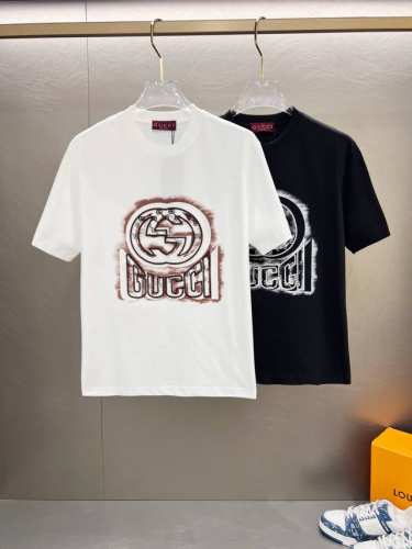 Ss古家纯棉最新面料 经典标识图案Logo时尚简约潮流短袖，最顶级的品质专柜原单短袖，顶级制作工艺进口面料，专柜款独特设计，采用进口高端订制面料。官网在售！面料