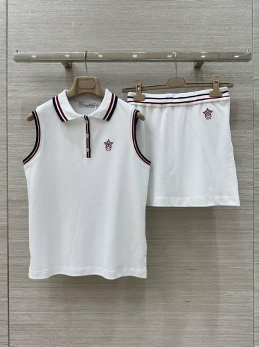 高版本出 独家首发 原单品质 Missd 25春夏新品网球少女风裙裤。Yb定制扁机面料，定位刺绣五角星字母，运动日常出街均可轻松驾驭～经典版型百搭不挑人，进口珠