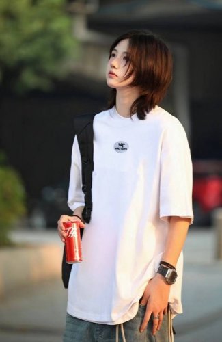 Arcter*X 始祖鸟基础Loog百搭260克重磅纯棉短袖T恤简约圆领落肩短袖 此款用的是加宽领口设计做的非常挺用料非常给力百洗领口也不会松垮，衣服版型风格采
