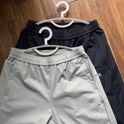 Kolonsport可隆25春夏新品！男士全天候户外运动跑步轻量速干凉感运动裤！太赞了！线上线下同步！客供梭织运动面料！面料透气清爽顺滑有弹力！上身不闷热！有快