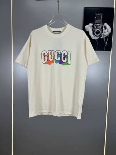 高端原版规格版本 古驰 Gucci 重工印花Logo短袖T恤男女时尚同款 2025Ss新款纯棉双纱 定制面料采用威化布织法，超高端针织工艺，版型紧致立体，顺滑，