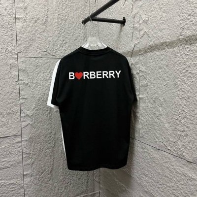 bbr 巴宝*莉 2025春夏款 经典简约爱心字母刺绣 后背印花个性Logo 定制双纱平纹纯棉面料 短袖T恤 男女同款 尺码： S 90-130斤 M 120-