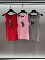 2660 Spring And Summer ！长款背心，经典Logo印花， 修身版型，真的不要太好看， 单穿叠穿都很！ 三色，三码！