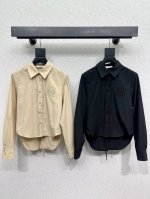 罗意威衬衣 低调又时髦 版型百搭不挑人 都可驾驭 百搭又帅气 高品质 两色 尺码Sml